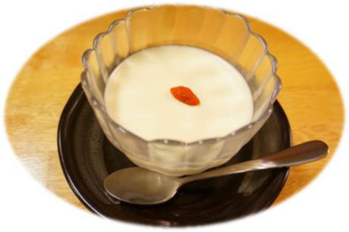 自家製 豆乳ぷりん 黒ごまソース添え